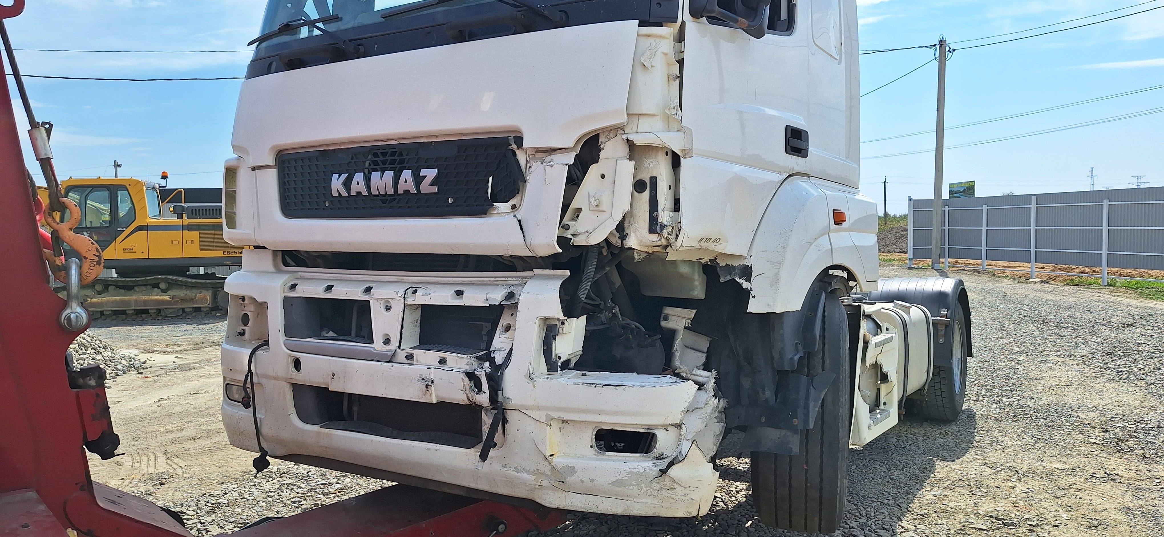 КамАЗ 5490 4x2 Седельный тягач 2017 г. - фото 9